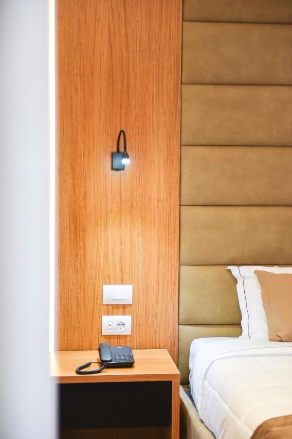 Olivia'S Hill Resort Kryemëdhej 외부 사진