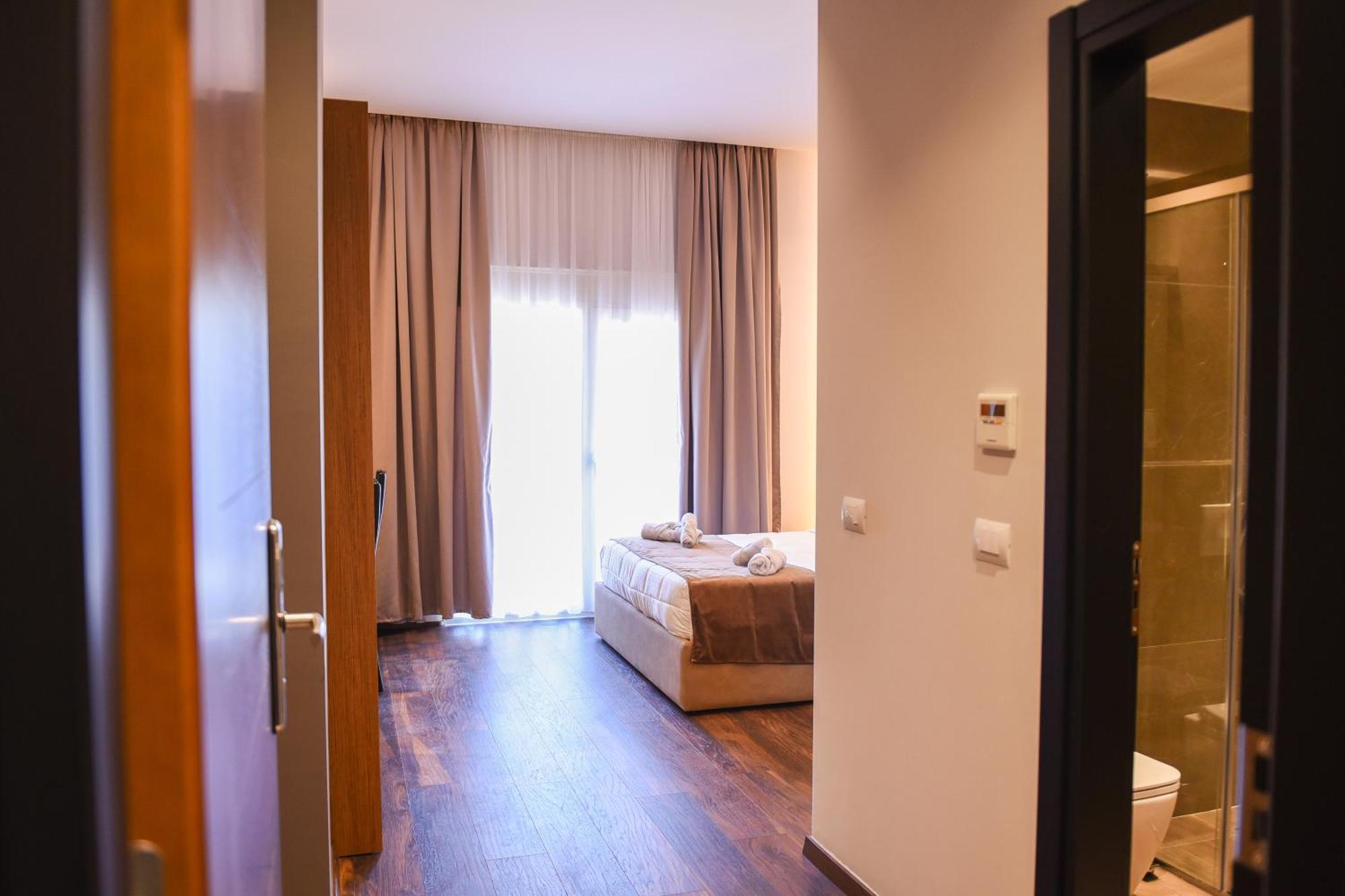 Olivia'S Hill Resort Kryemëdhej 외부 사진