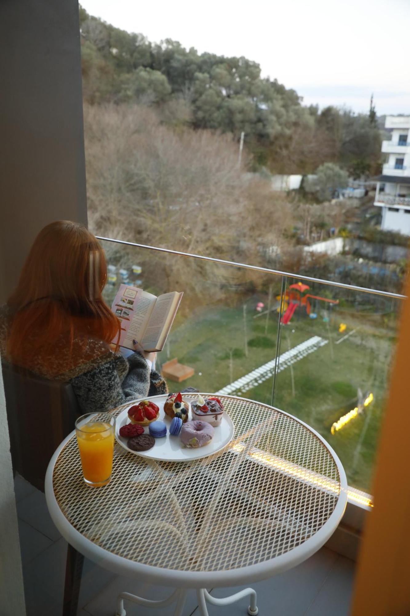 Olivia'S Hill Resort Kryemëdhej 외부 사진