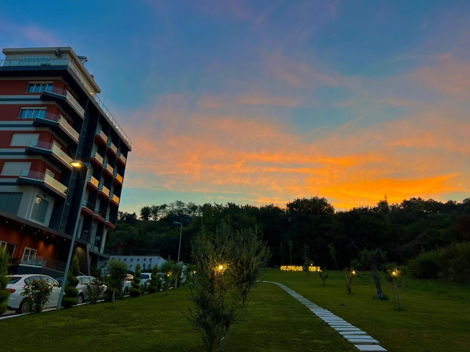 Olivia'S Hill Resort Kryemëdhej 외부 사진