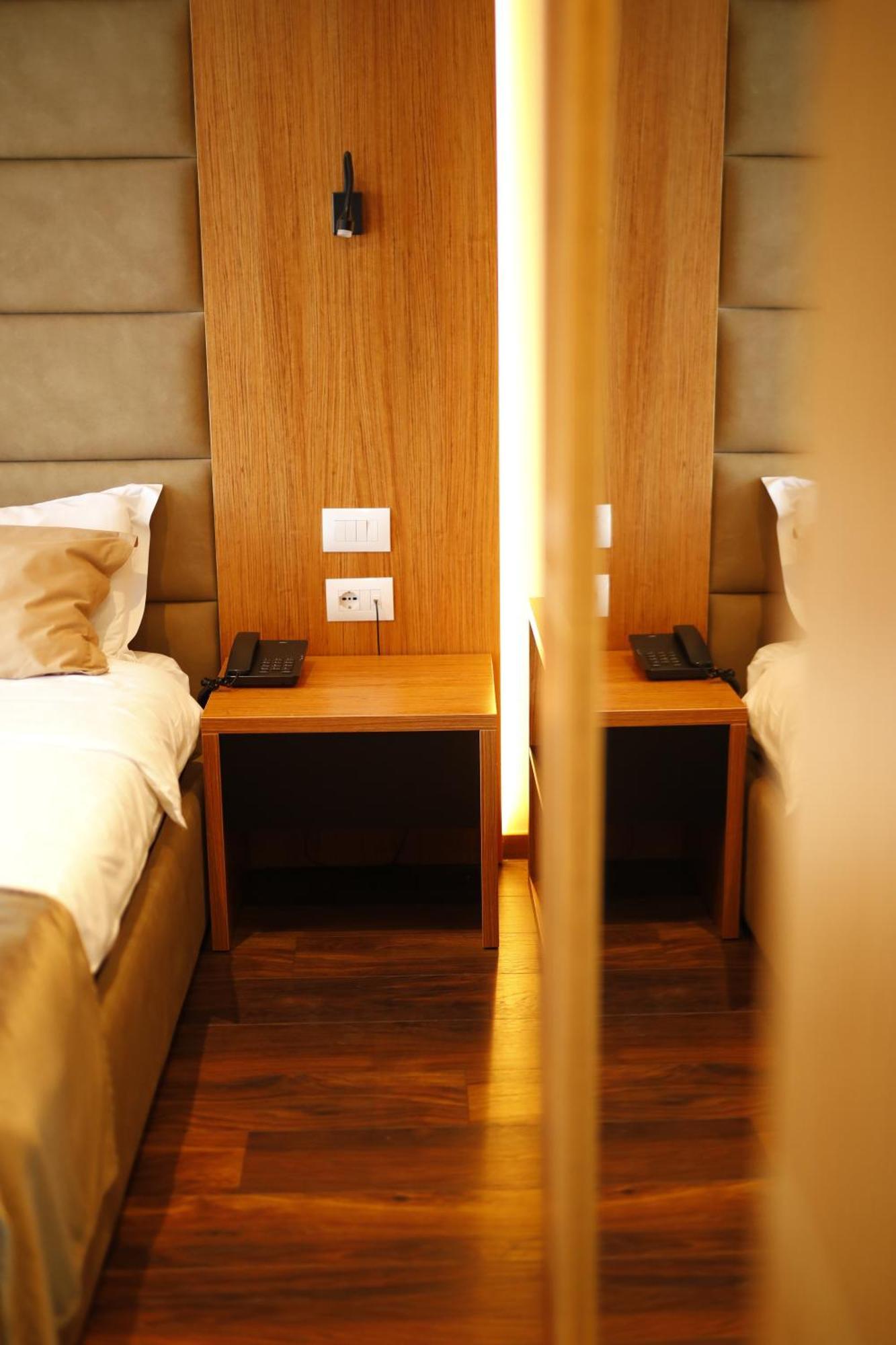 Olivia'S Hill Resort Kryemëdhej 외부 사진