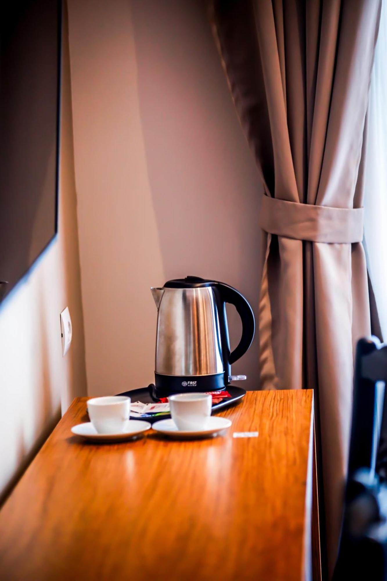 Olivia'S Hill Resort Kryemëdhej 외부 사진