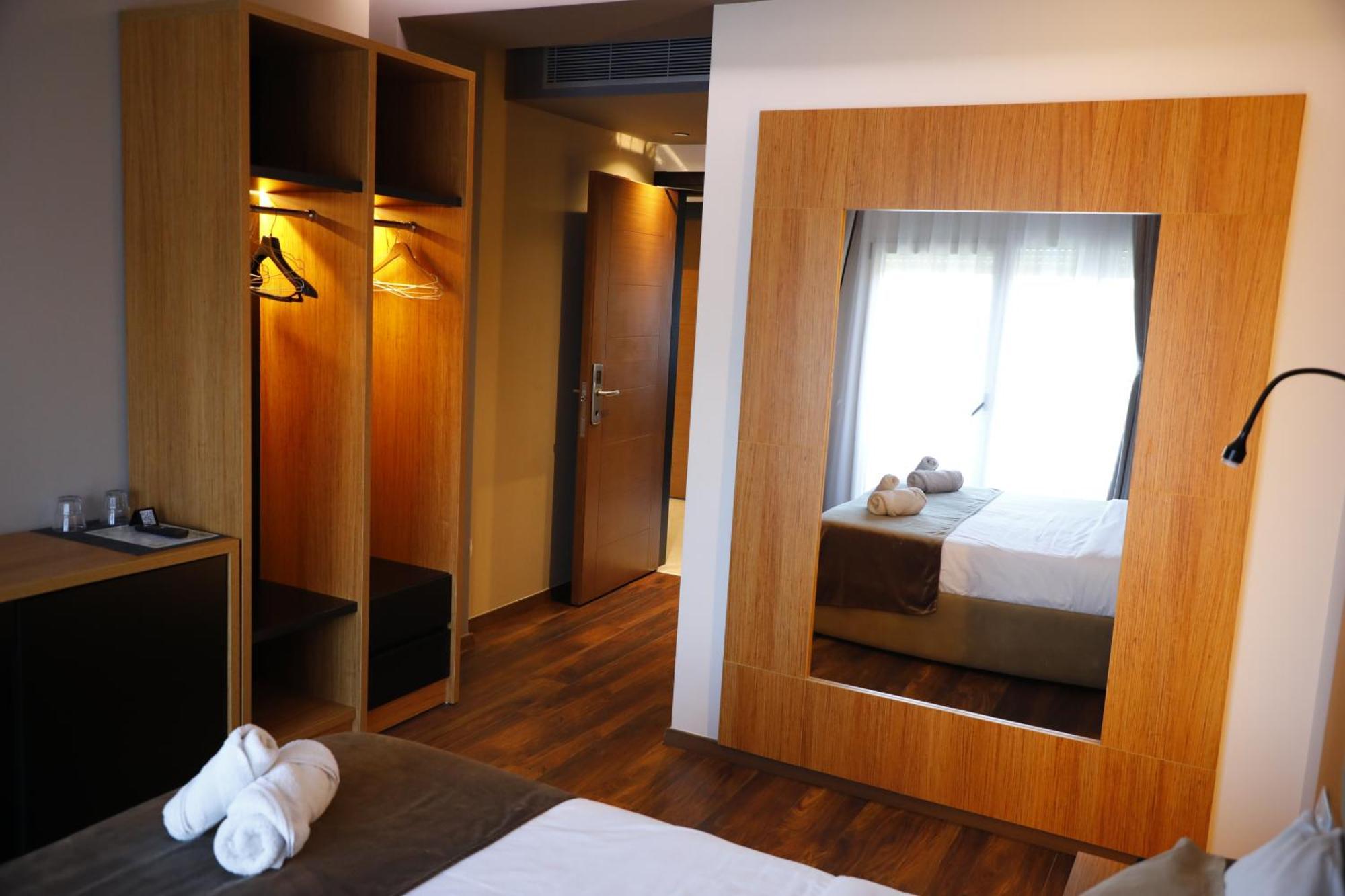 Olivia'S Hill Resort Kryemëdhej 외부 사진