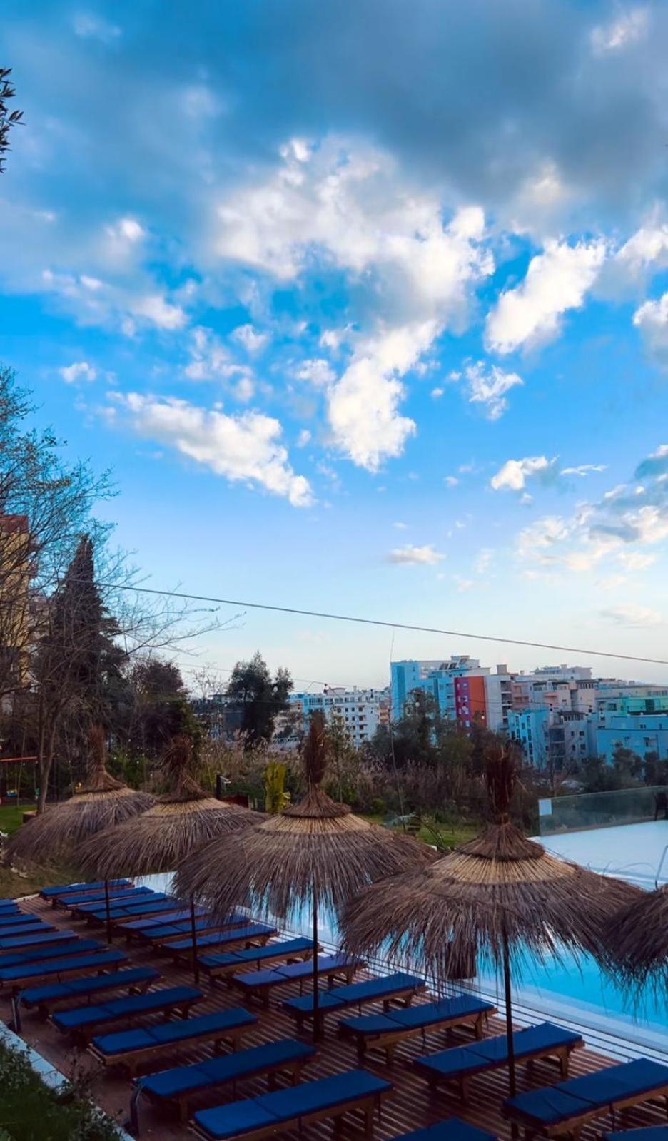 Olivia'S Hill Resort Kryemëdhej 외부 사진